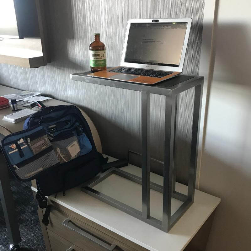 Hotel Standing desk