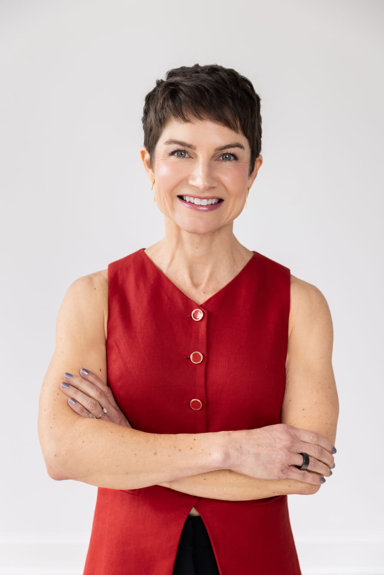 Marcey-Rader-Headshot-Red MARCEY-RADER-34-color-no-BG-Media-Kit-scaled